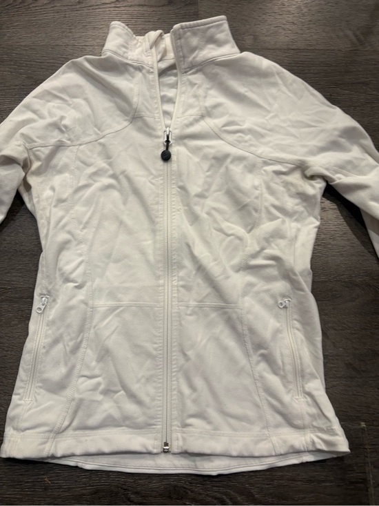 lululemon athletica Jackets & Blazers - Ladies size 8 lululemon athletic full zip white jacket